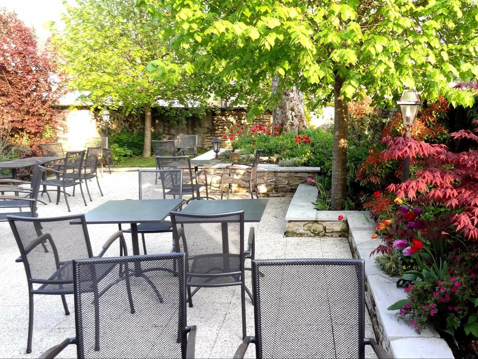 Logis Hotel Calisola Besancon - Soiree Etape Chalezeule Экстерьер фото