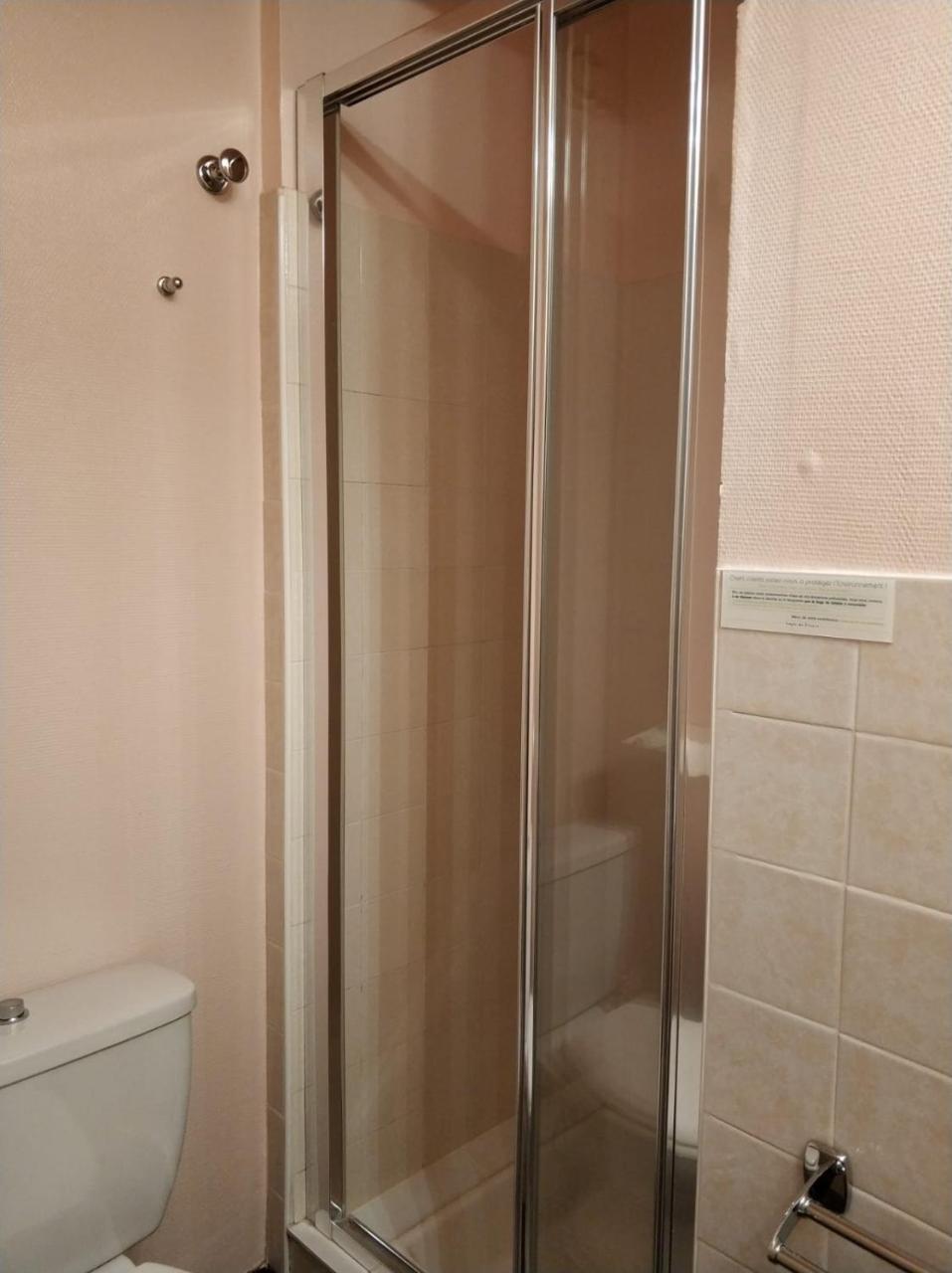 Logis Hotel Calisola Besancon - Soiree Etape Chalezeule Экстерьер фото